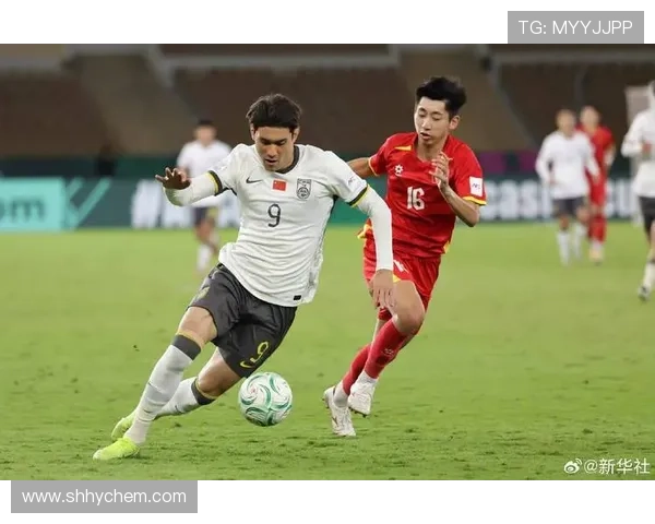 杜月徵世界波助U23国足1-0胜越南